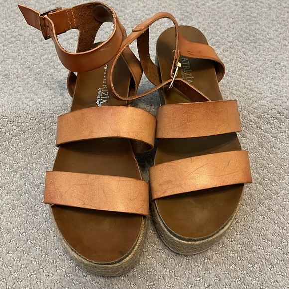 PATRIZIA BY SPRING STEP KALISSA ESPADRILLE PLATFORM SANDAL - Picture 8 of 8